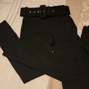 Brazilian style fitted pants with stretch NWT